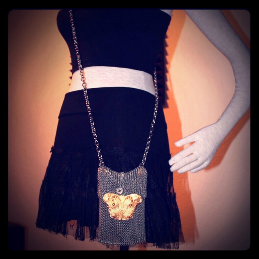Vintage Medieval. Cross body
